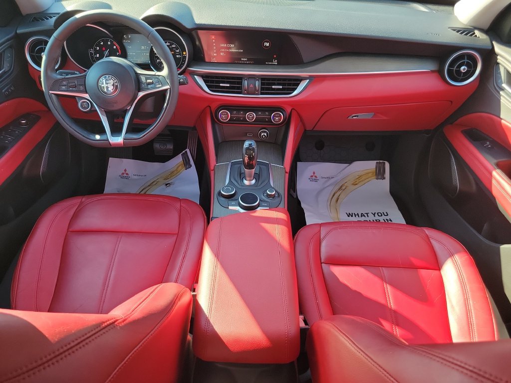 Used 2019 Alfa Romeo Stelvio Ti AWD/4WD image 17