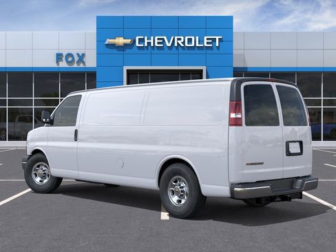 New 2026 Chevrolet Express 2500 Extended RWD image 3