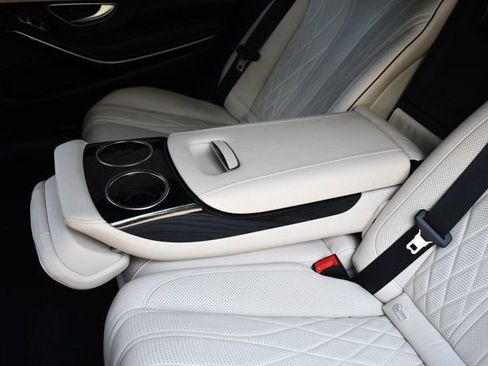 Used 2015 Mercedes-Benz S 63 AMG 4MATIC Sedan w/ Driver Assistance Package image 44