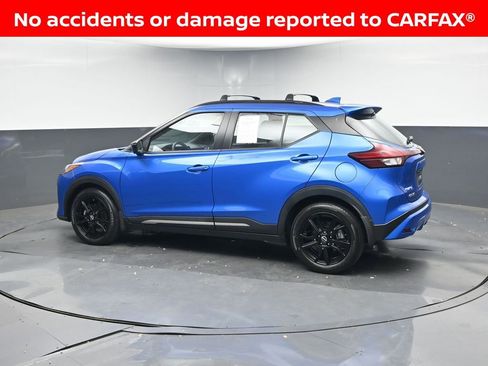 Used 2024 Nissan Kicks SR w/ Exterior Package image 3