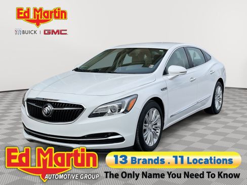 Used 2018 Buick LaCrosse Preferred image 1