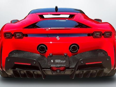 Used 2022 Ferrari SF90 Stradale AWD/4WD image 6