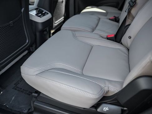 New 2026 Volvo XC90 B6 Ultra w/ Lounge Package image 30