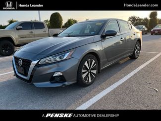 Used 2020 Nissan Altima 2.5 SV FWD video 1