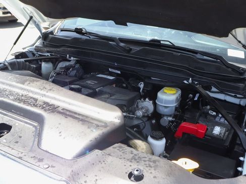 Used 2023 RAM 2500 Laramie AWD/4WD image 13
