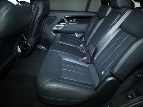 Used 2023 Land Rover Range Rover Long Wheelbase SE AWD/4WD image 26