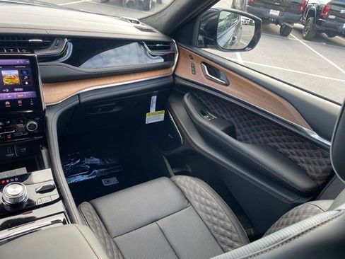 New 2025 Jeep Grand Cherokee L Summit image 38