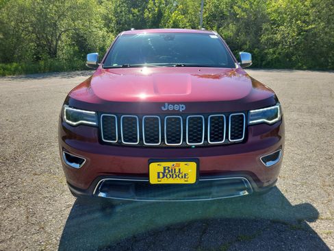 Used 2018 Jeep Grand Cherokee Limited w/ Luxury Group II AWD/4WD image 2