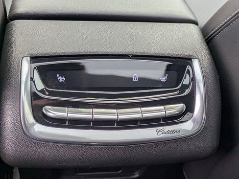 Certified 2025 Cadillac XT6 Sport AWD/4WD image 13