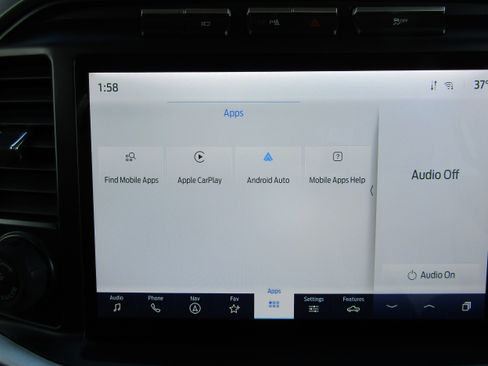 Certified 2022 Ford F150 XLT w/ Equipment Group 302A High image 40