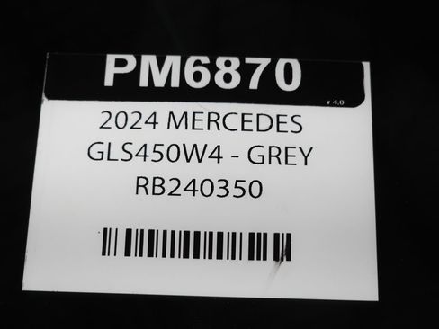 Used 2024 Mercedes-Benz GLS 450 4MATIC image 41