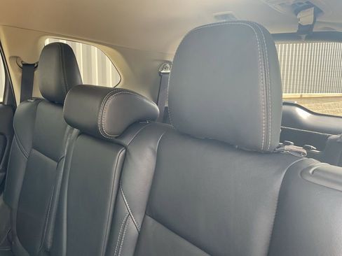 Used 2020 Mitsubishi Outlander SEL image 17