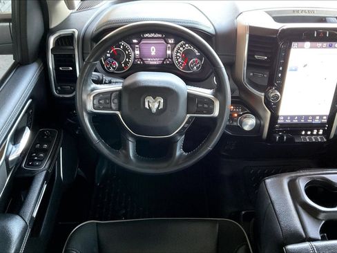 Used 2022 RAM 1500 Laramie AWD/4WD image 8