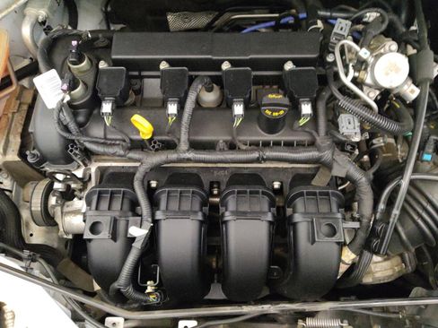 Used 2018 Ford Focus SE image 30