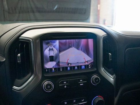 Used 2022 Chevrolet Silverado 2500 LTZ w/ LTZ Premium Package image 33