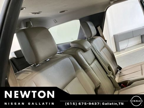 Used 2021 Ford Expedition XLT AWD/4WD image 25