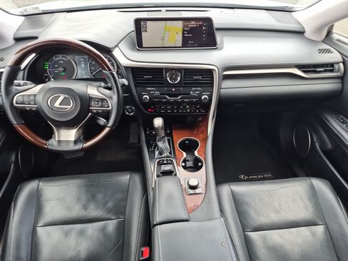 Used 2019 Lexus RX 450hL Premium w/ Premium Package AWD/4WD image 31