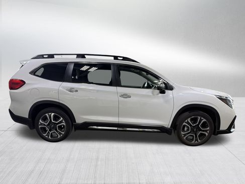 Certified 2023 Subaru Ascent Touring w/ Popular Package #2A image 8