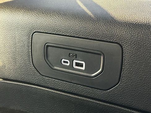 New 2025 Jeep Grand Cherokee L Overland image 30