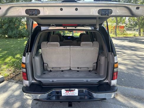 Used 2005 Chevrolet Tahoe LS AWD/4WD image 21