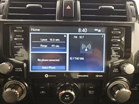 Used 2020 Toyota 4Runner TRD Off-Road image 25