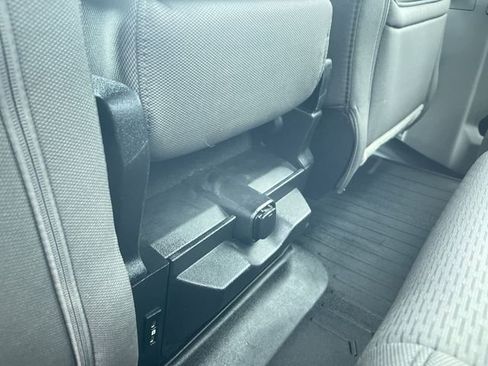 Used 2019 Ford F150 XLT image 21