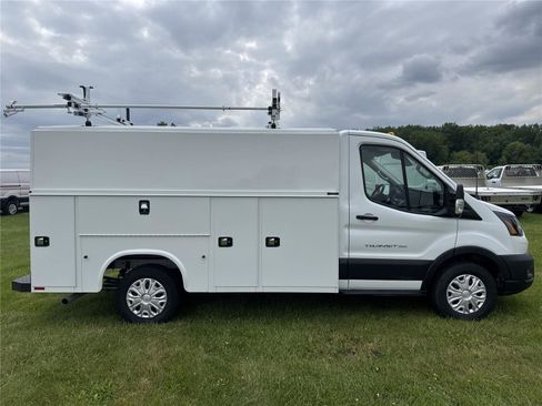 Used 2024 Ford Transit 350 w/ Interior Upgrade Package RWD image 8
