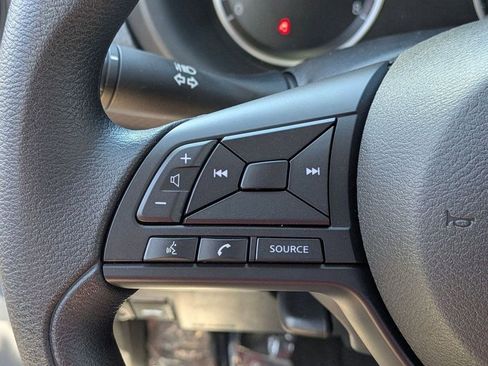 New 2025 Nissan Kicks Play S image 36