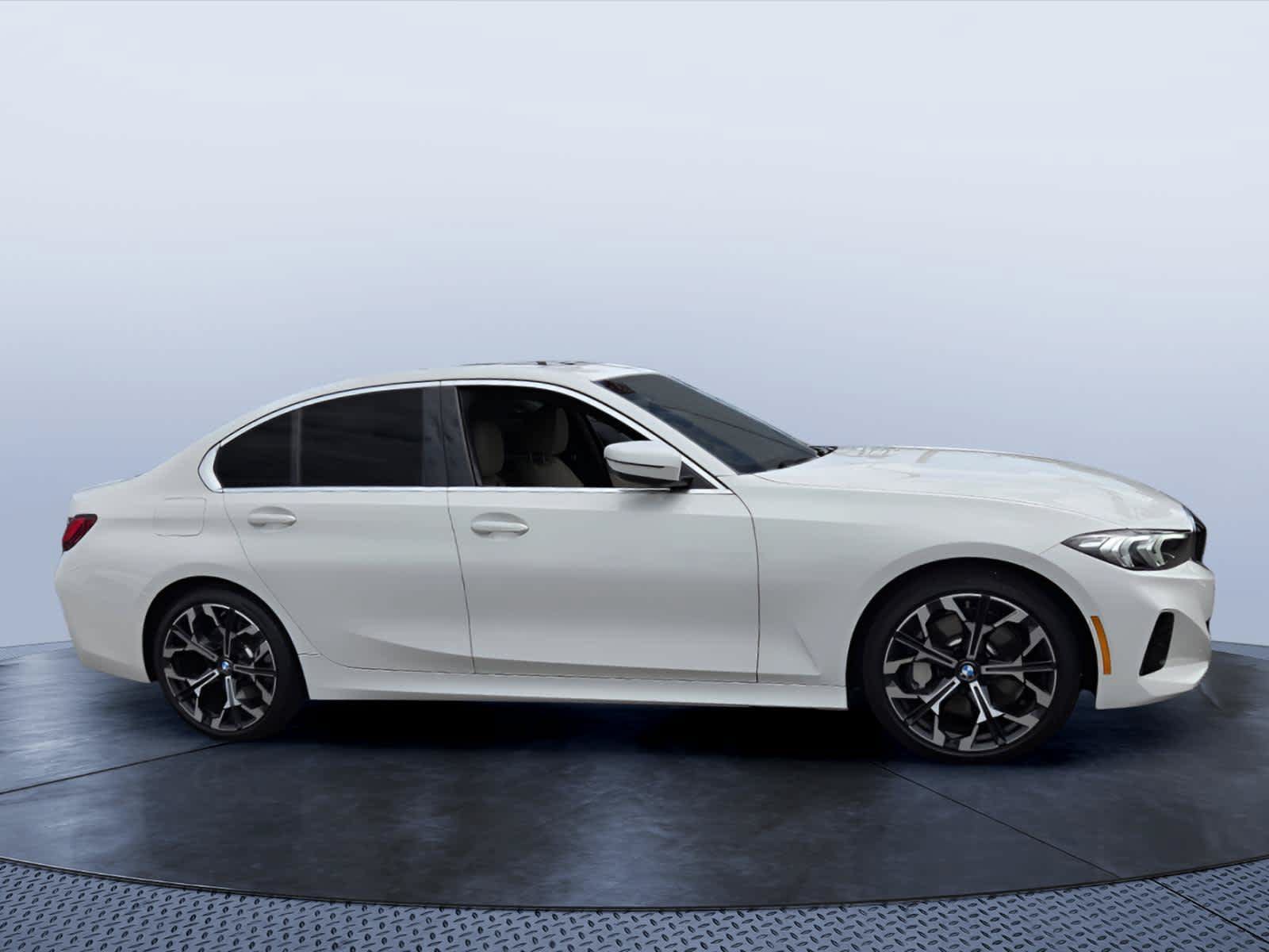 Used 2026 BMW 330i Sedan w/ Premium Package RWD image 1
