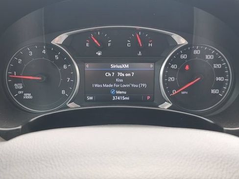 Used 2024 GMC Terrain SLT FWD image 13