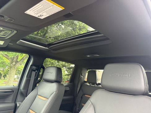 New 2026 GMC Sierra 1500 AT4 w/ AT4 Premium Package AWD/4WD image 19