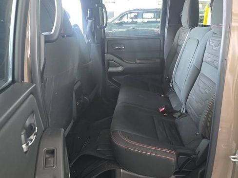 Used 2023 Nissan Frontier PRO-4X w/ Pro Convenience Package AWD/4WD image 5