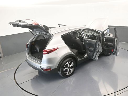 Used 2020 Kia Sportage LX image 64