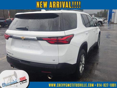Used 2023 Chevrolet Traverse LT image 7