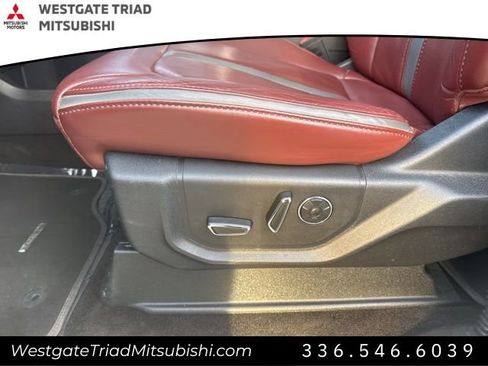 Used 2018 Ford F150 Platinum w/ Equipment Group 701A Luxury image 17