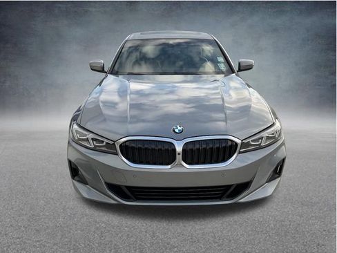 Used 2023 BMW 330i Sedan w/ Premium Package RWD image 2