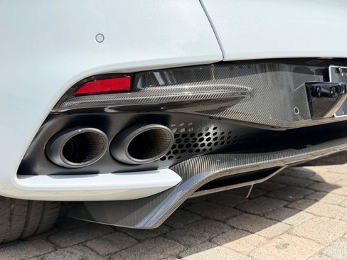 Used 2020 Aston Martin DBS Superleggera RWD image 20
