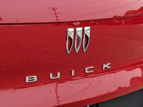 Used 2026 Buick Envista Preferred FWD image 30