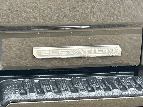 Used 2023 GMC Sierra 1500 Elevation AWD/4WD image 13