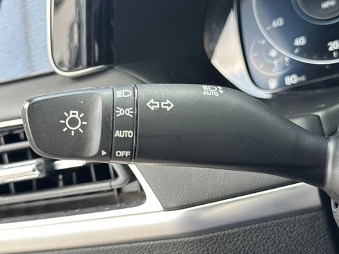 Used 2022 Hyundai Palisade Calligraphy image 13