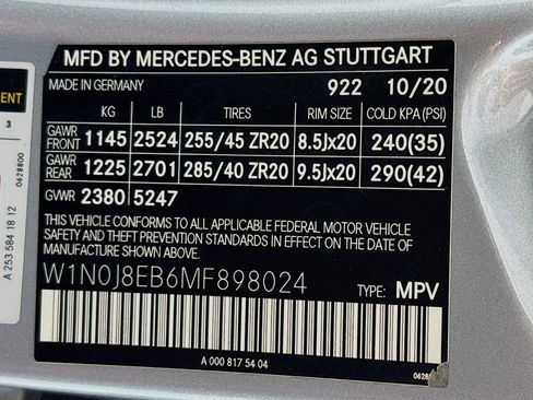 Certified 2021 Mercedes-Benz GLC 300 4MATIC Coupe image 32