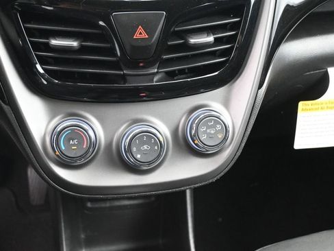 Used 2022 Chevrolet Spark LT FWD image 17