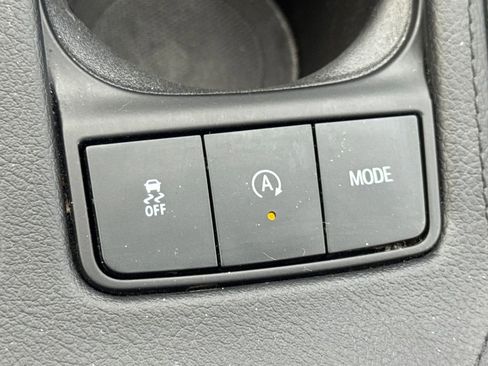 Used 2024 Cadillac XT4 Luxury w/ Cold Weather Package image 51