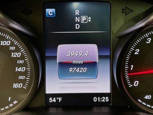 Used 2015 Mercedes-Benz C 300 4MATIC Sedan image 12