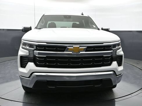 Used 2025 Chevrolet Silverado 1500 LT RWD image 30