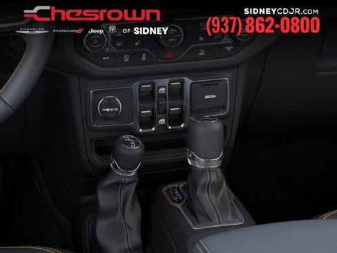 New 2025 Jeep Wrangler Unlimited Sahara AWD/4WD image 24