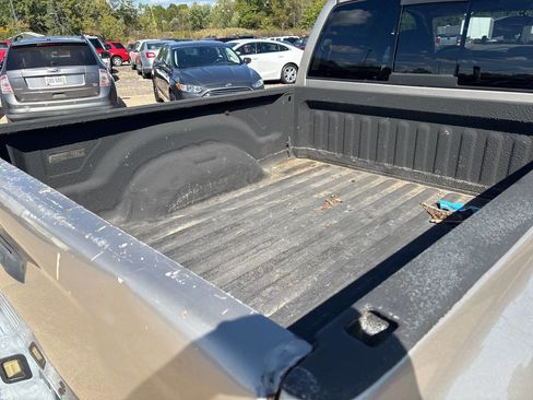 Used 2005 Dodge Ram 1500 Truck SLT image 6