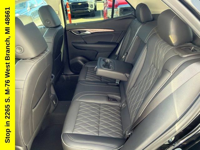 Used 2023 Buick Envision Avenir AWD/4WD image 22