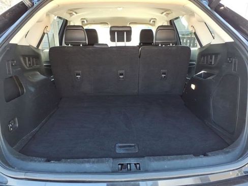 Used 2020 Ford Edge Titanium image 10