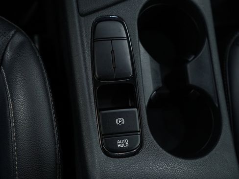 Used 2022 Kia Niro Touring Special Edition image 24